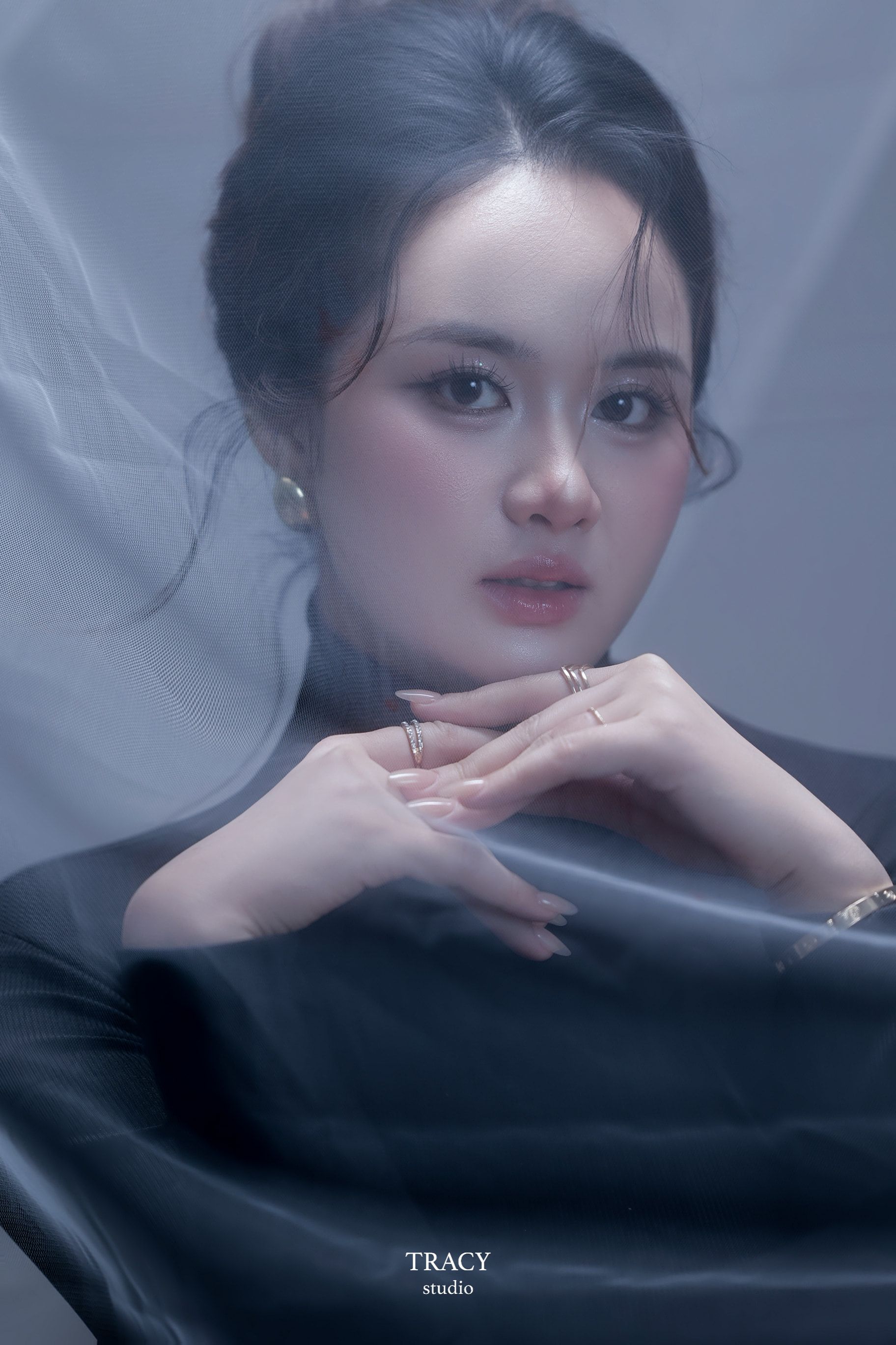 frontend/img/gallery/anh-bau/tracy-studio-chup-concept-bau-hoang-huong (7).jpg